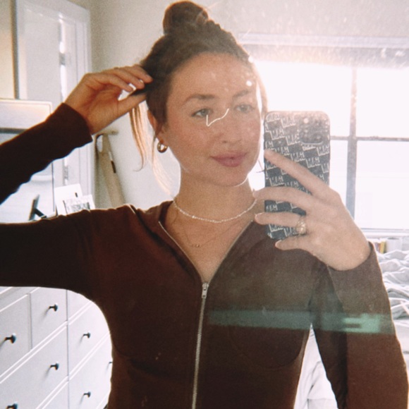 Meet your Posher, Cameron - Picture 1 of 1